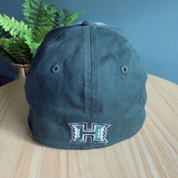 Top Of The World Hawaii University Rainbow Warriors Dk Green Hat Cap One Fit - Picture 5 of 10